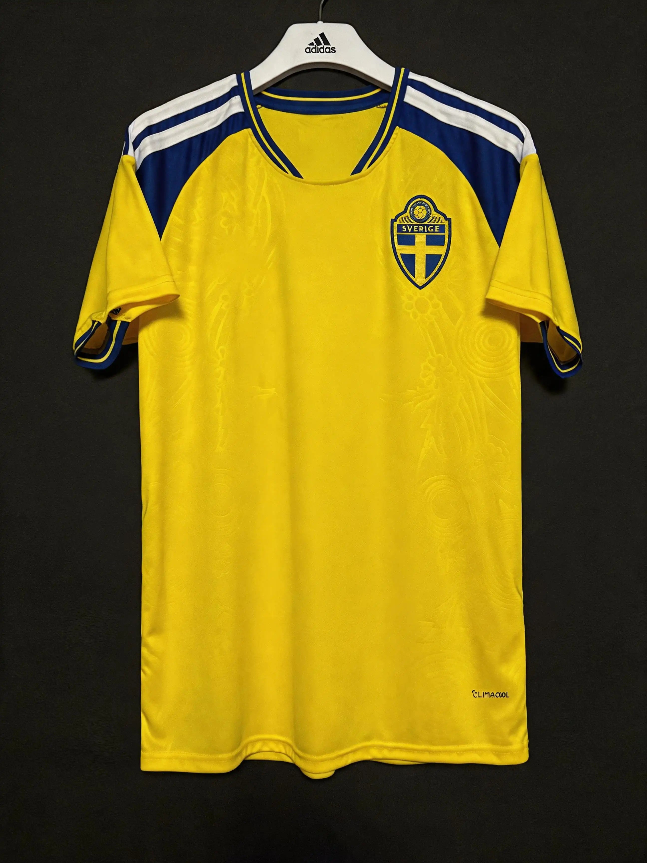 SWEDEN 26/27 HOME JERSEY
