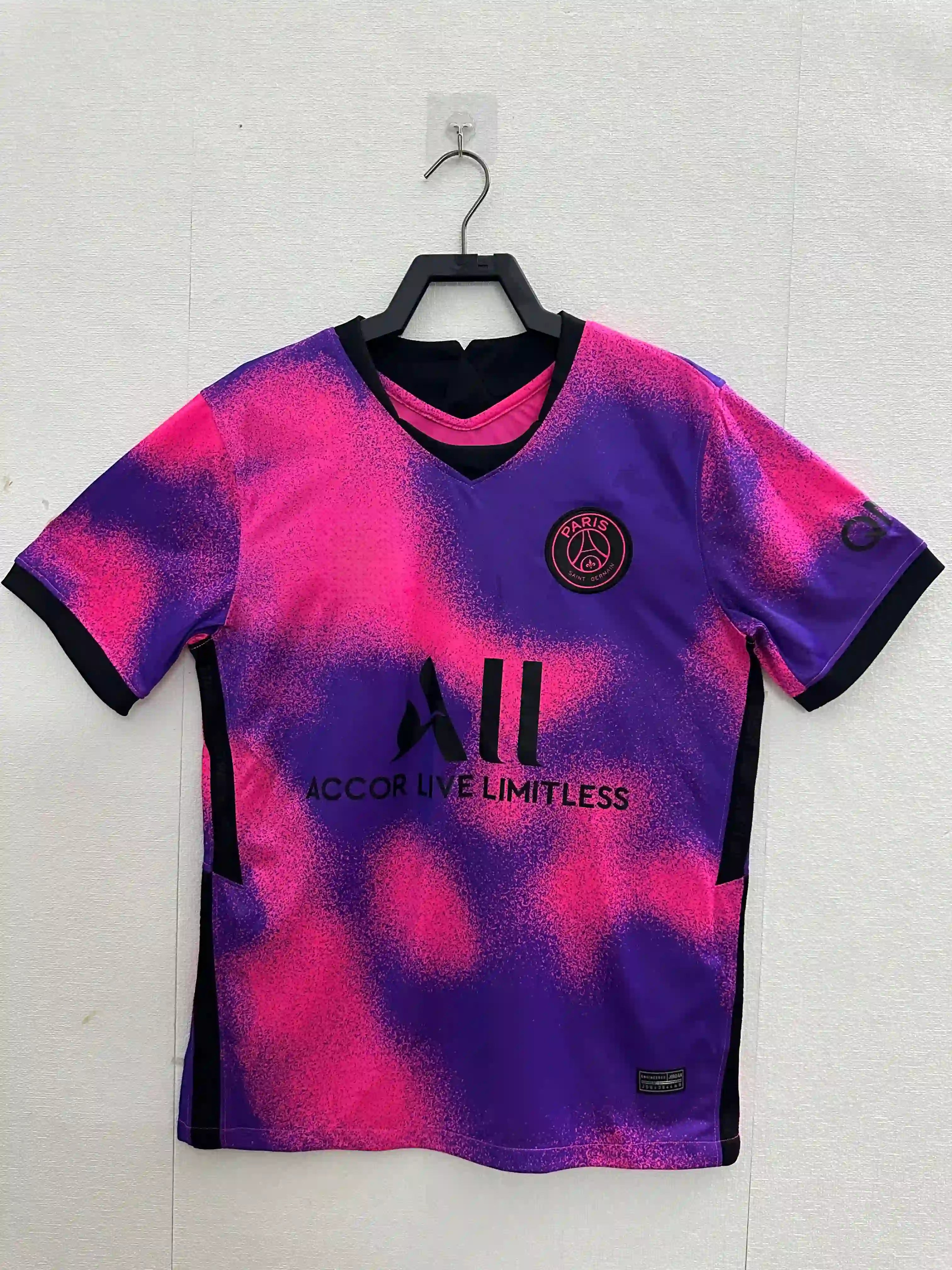 Paris Saint Germain Neymar Jr 10 2020/21 Ligue 1 Jersey Purple Pink