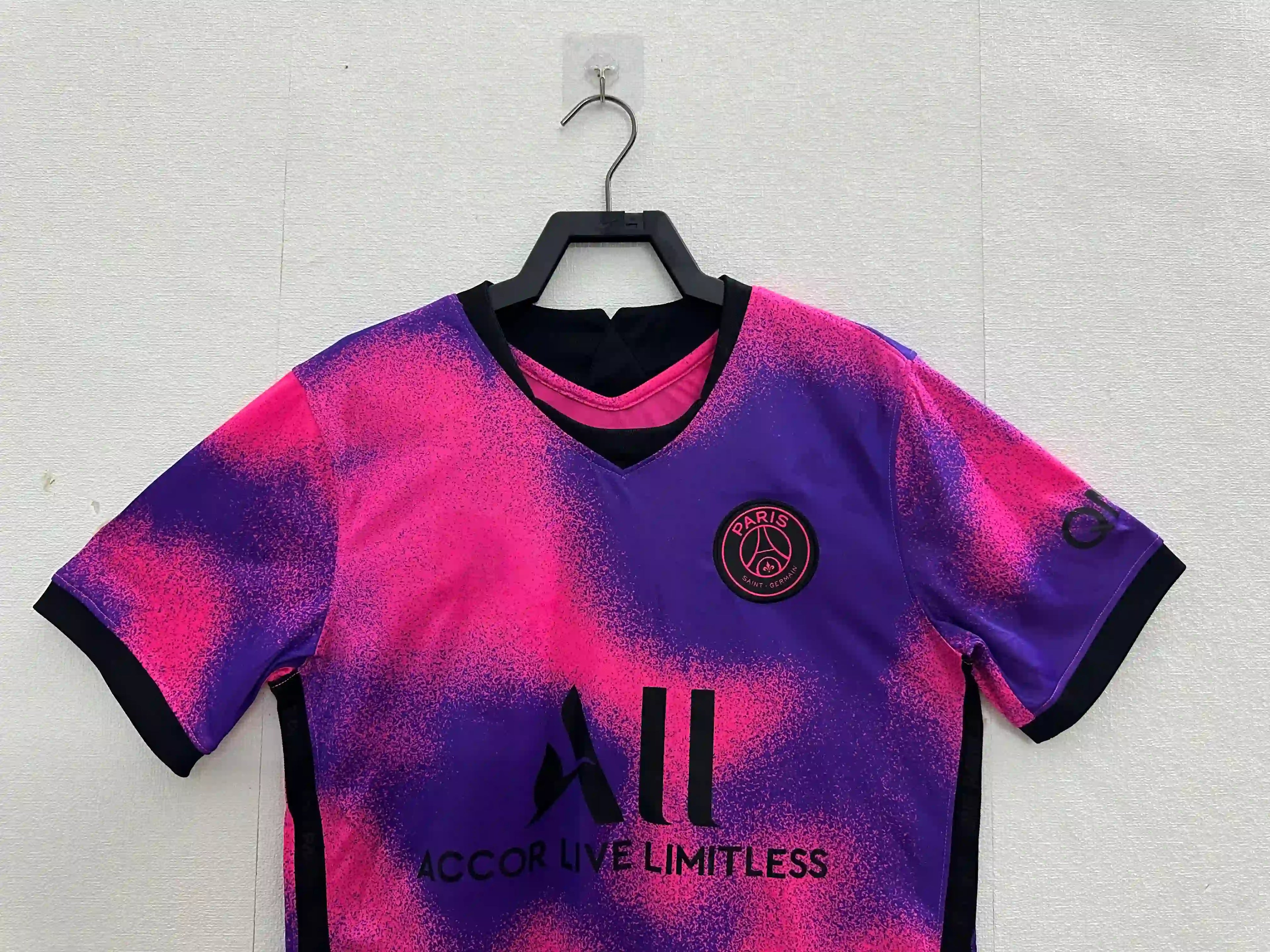 Paris Saint Germain Neymar Jr 10 2020/21 Ligue 1 Jersey Purple Pink
